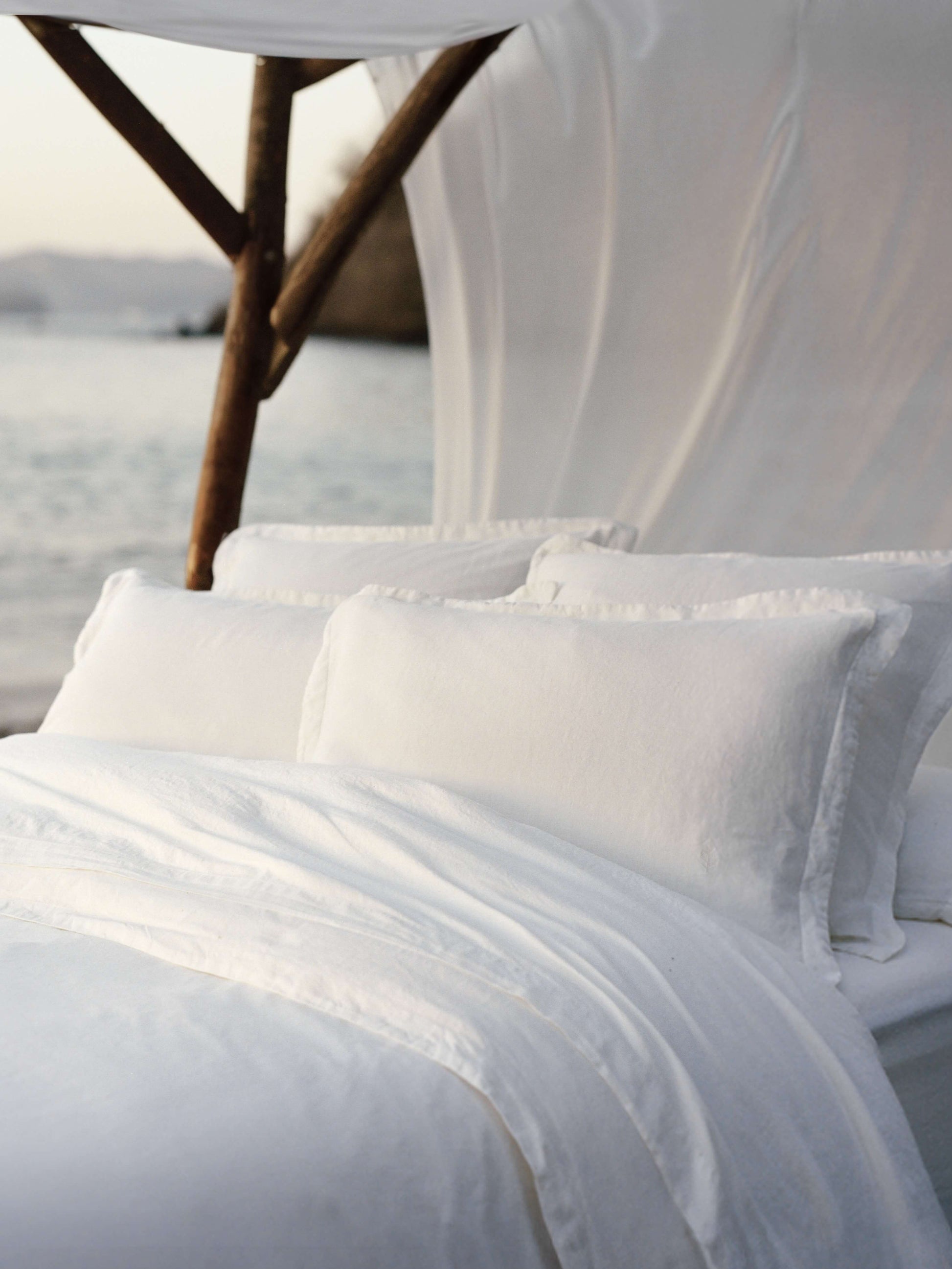 Acacia Dream Set - Four Seasons At Home