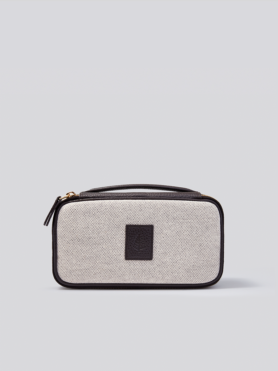 The Tech Case - Four Seasons At Home