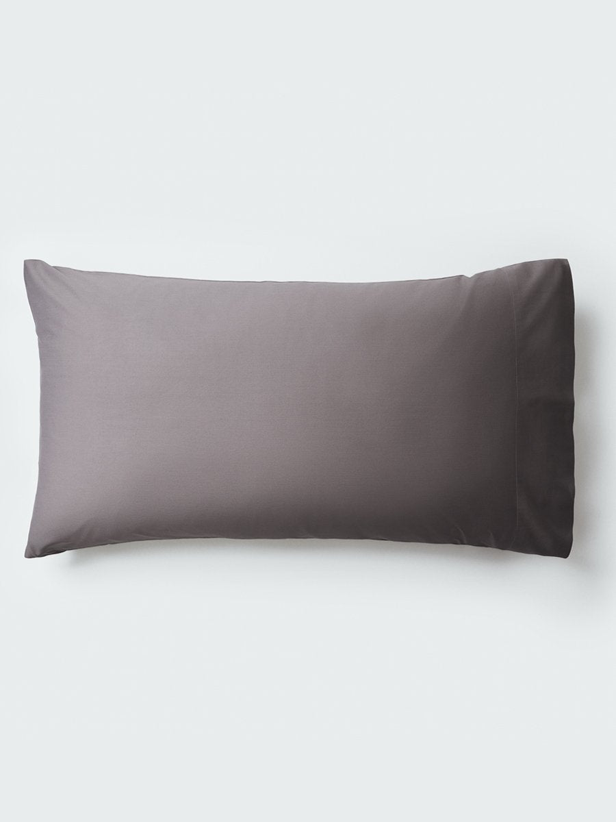 Pillowcase in an elegant Hampshire Charcoal color.